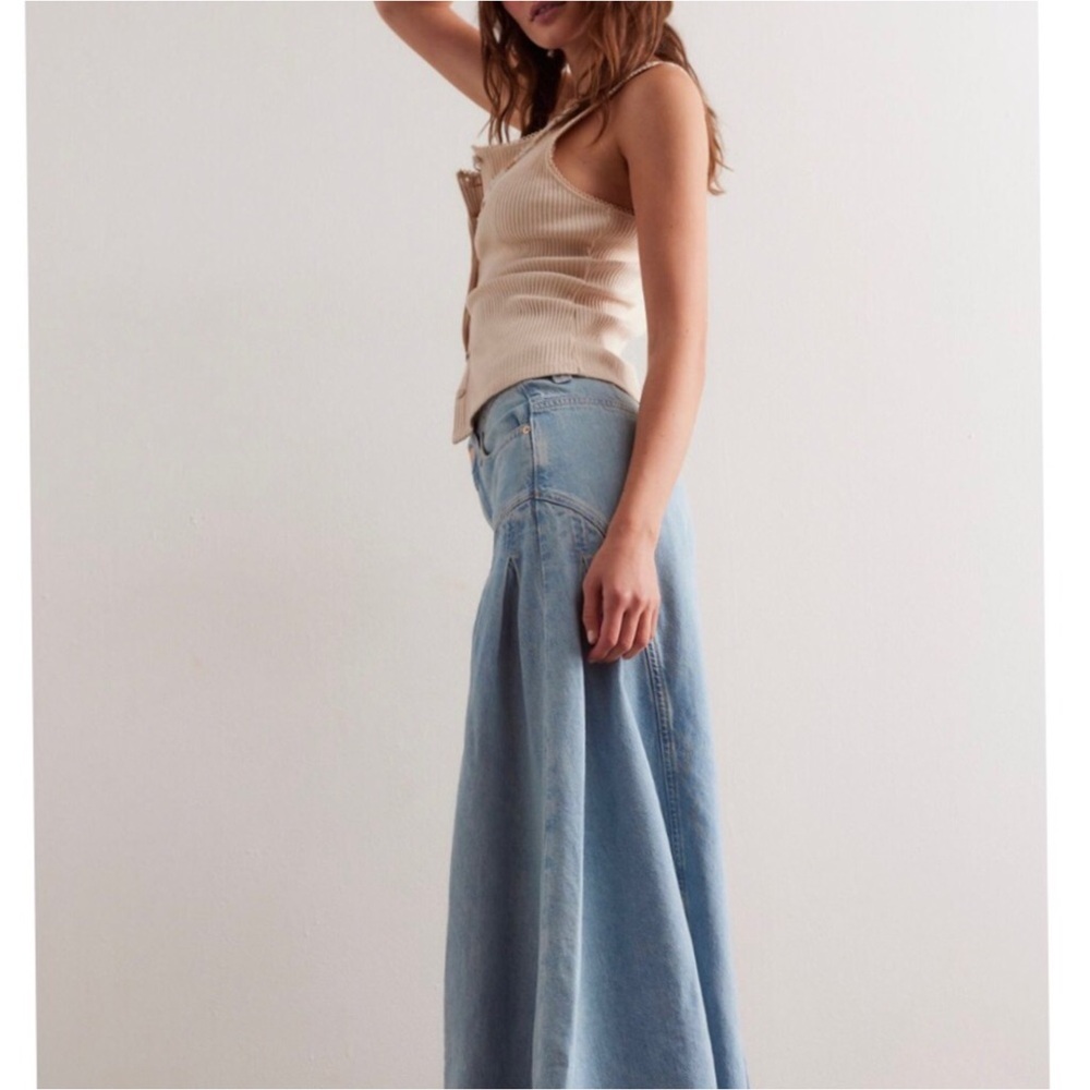 We the Free Pandora Wide-Leg
Blue Jeans size 26 - Picture 5 of 16